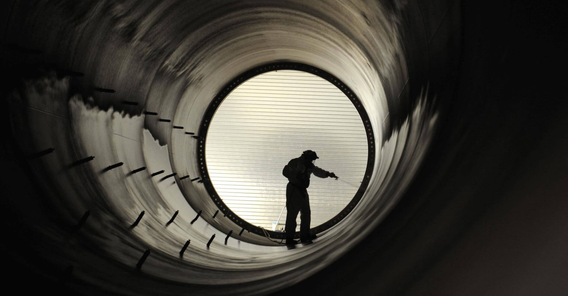 Benefits of Blast and Spray Facilities for Wind Turbine Treatment